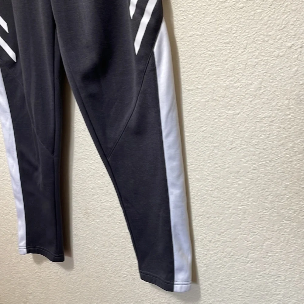 Holloway Men’s Black And White Sweats/ Joggers. Very Good Condition. Size M. - Picture 3 of 10